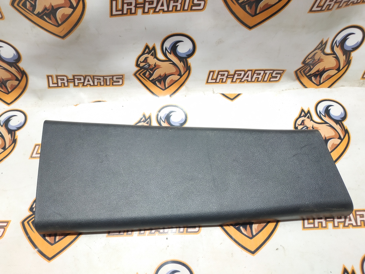 EMG500400PVJ Накладка стойки салона центральная правая Range Rover Sport L320 (2005-2013) Б/У